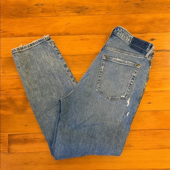Abercrombie & Fitch Curve Love High Rise Dad Jeans Medium Ripped Wash Size 30L - Picture 3 of 12
